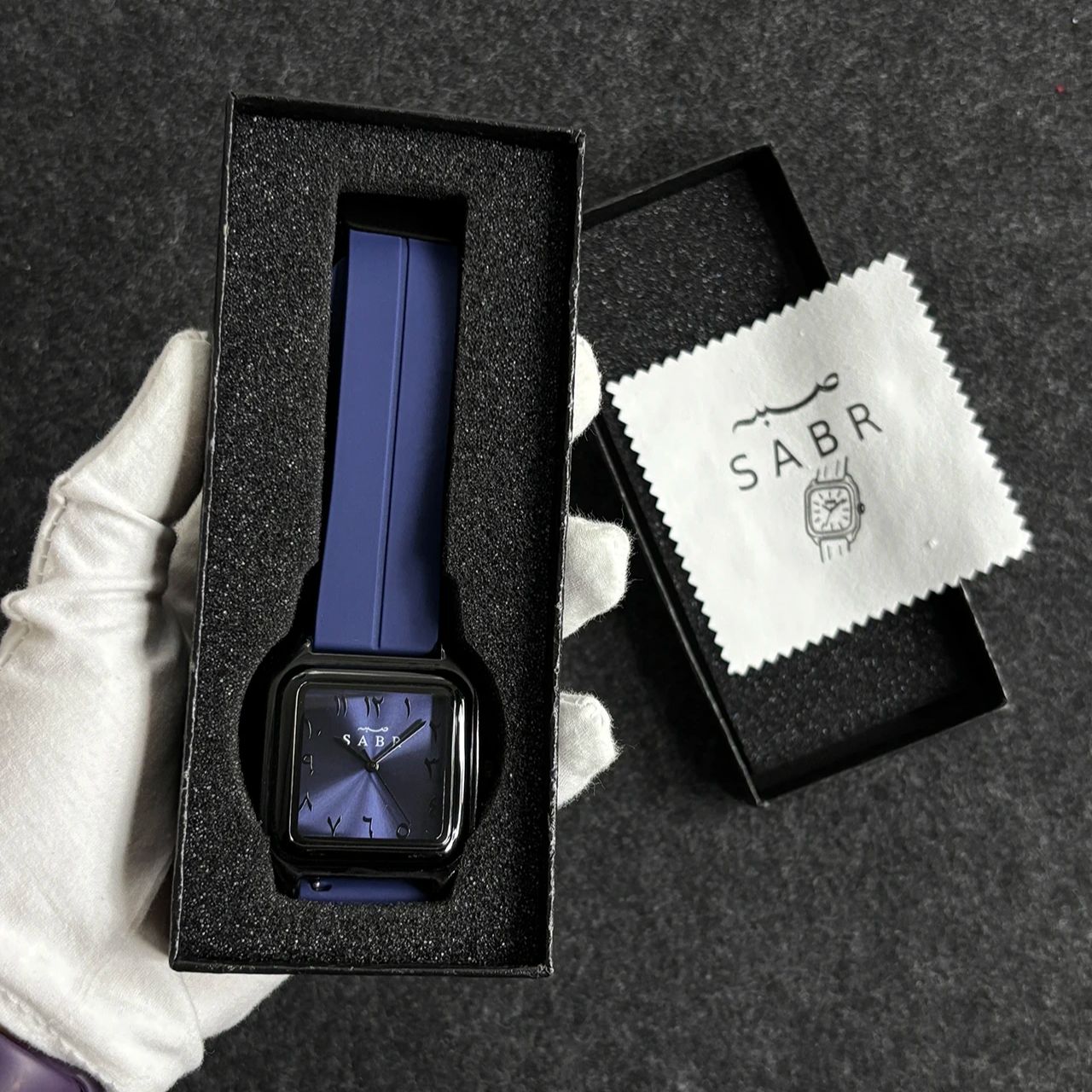 SABR Arap Rakamlı Saat Erkek A - Luxury Watch With Rubber Strap incelemesi ve fiyatı