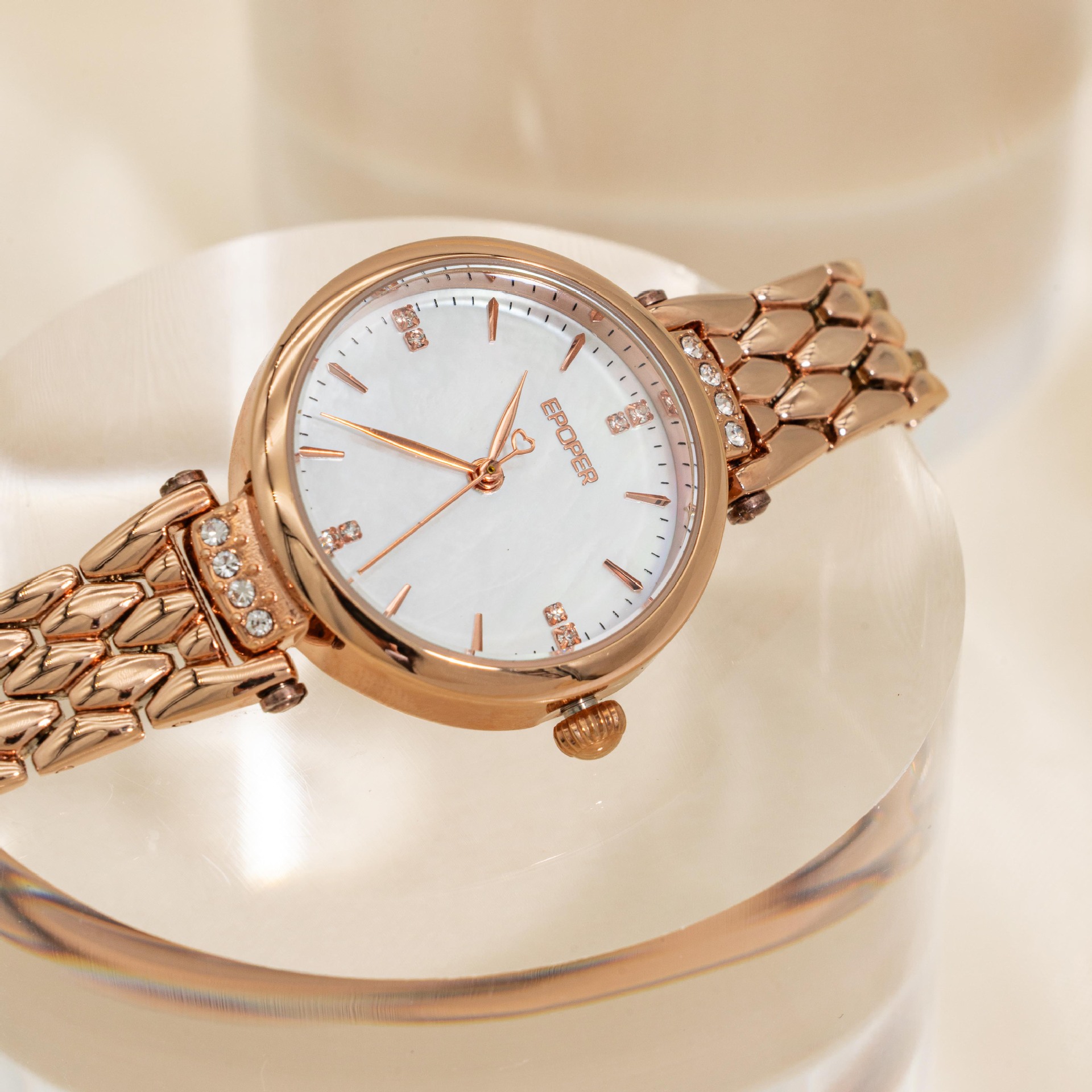 Yeni şık ve lüks saat, yüksek  - Luxury Watch Values incelemesi ve fiyatı